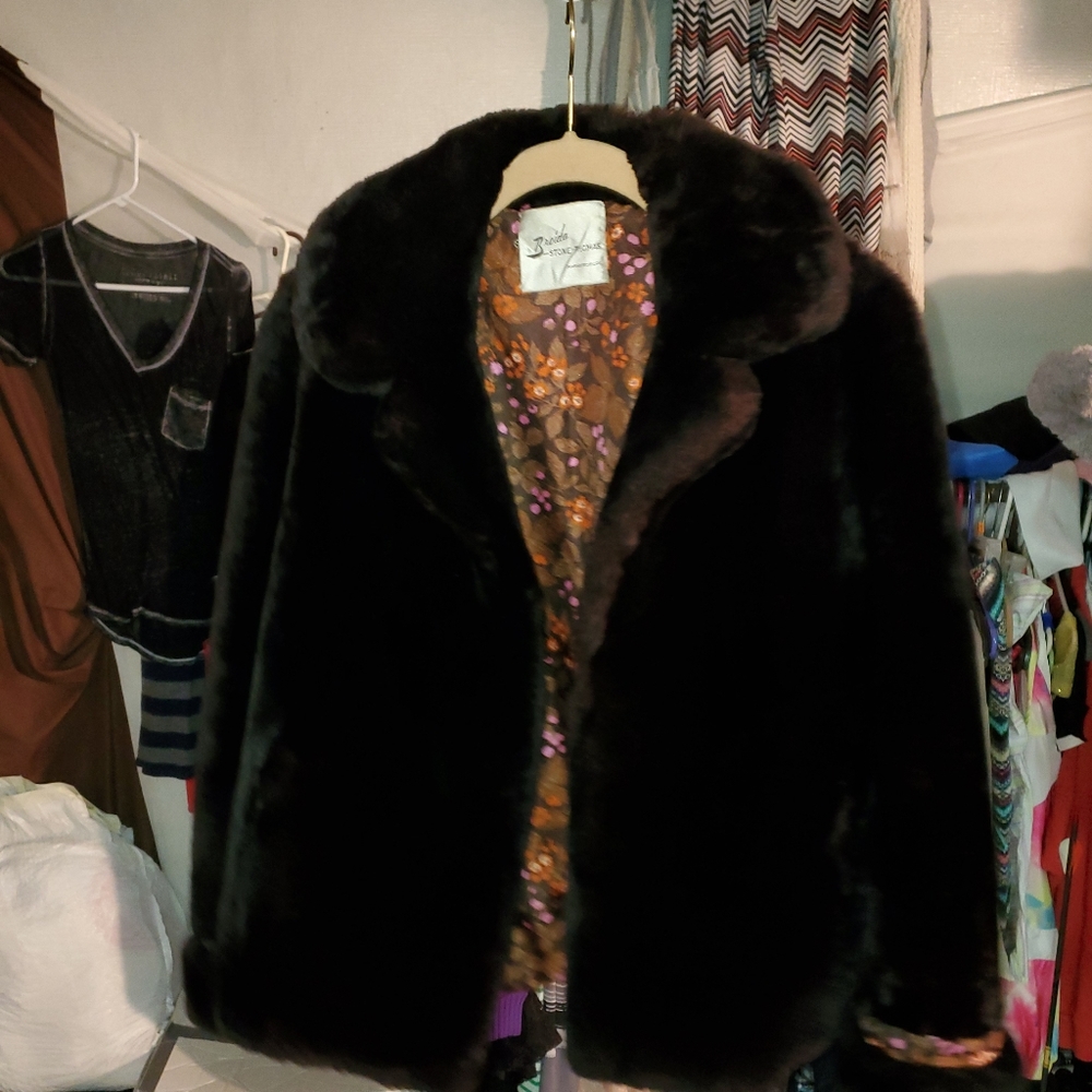 Fur coat(mink)vintage by Broida